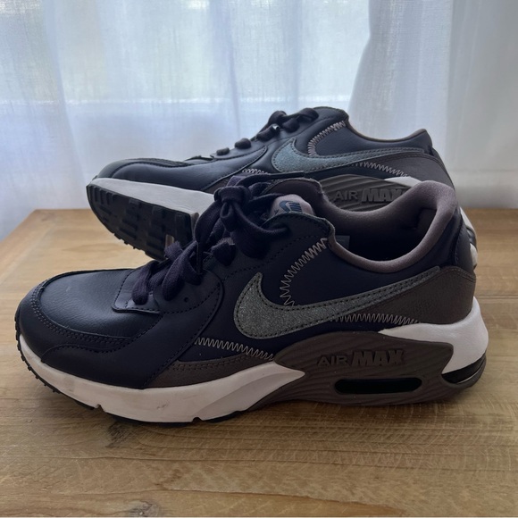 Nike Air Max Excee Lea in Cave Purple - Picture 4 of 10